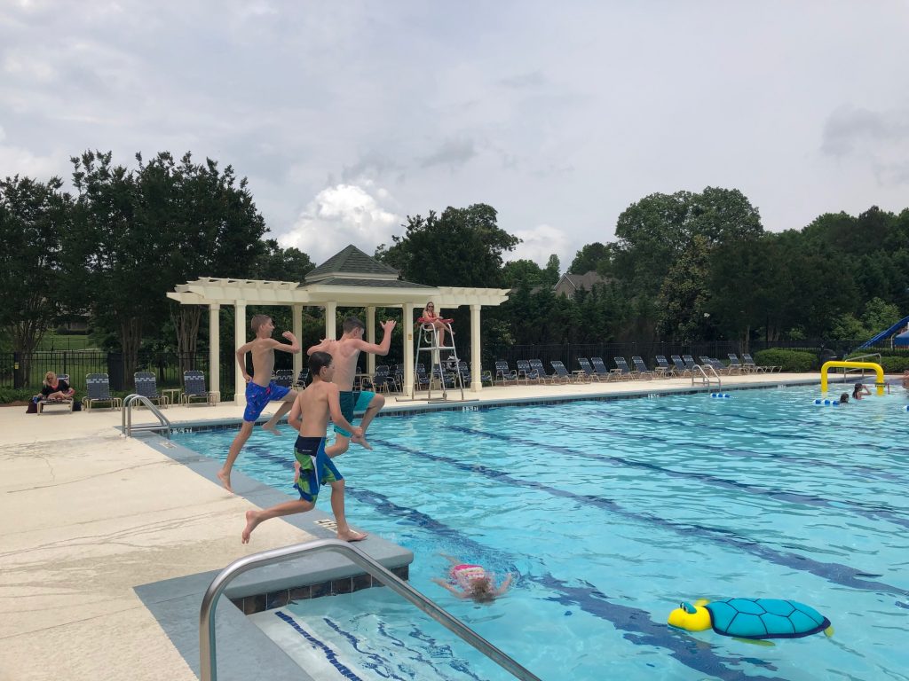 Traditions of Braselton Pool