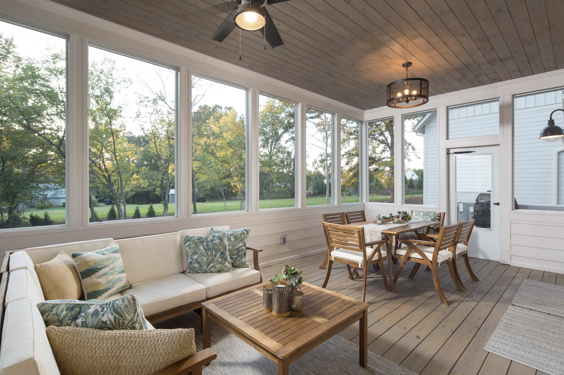 screened in porch