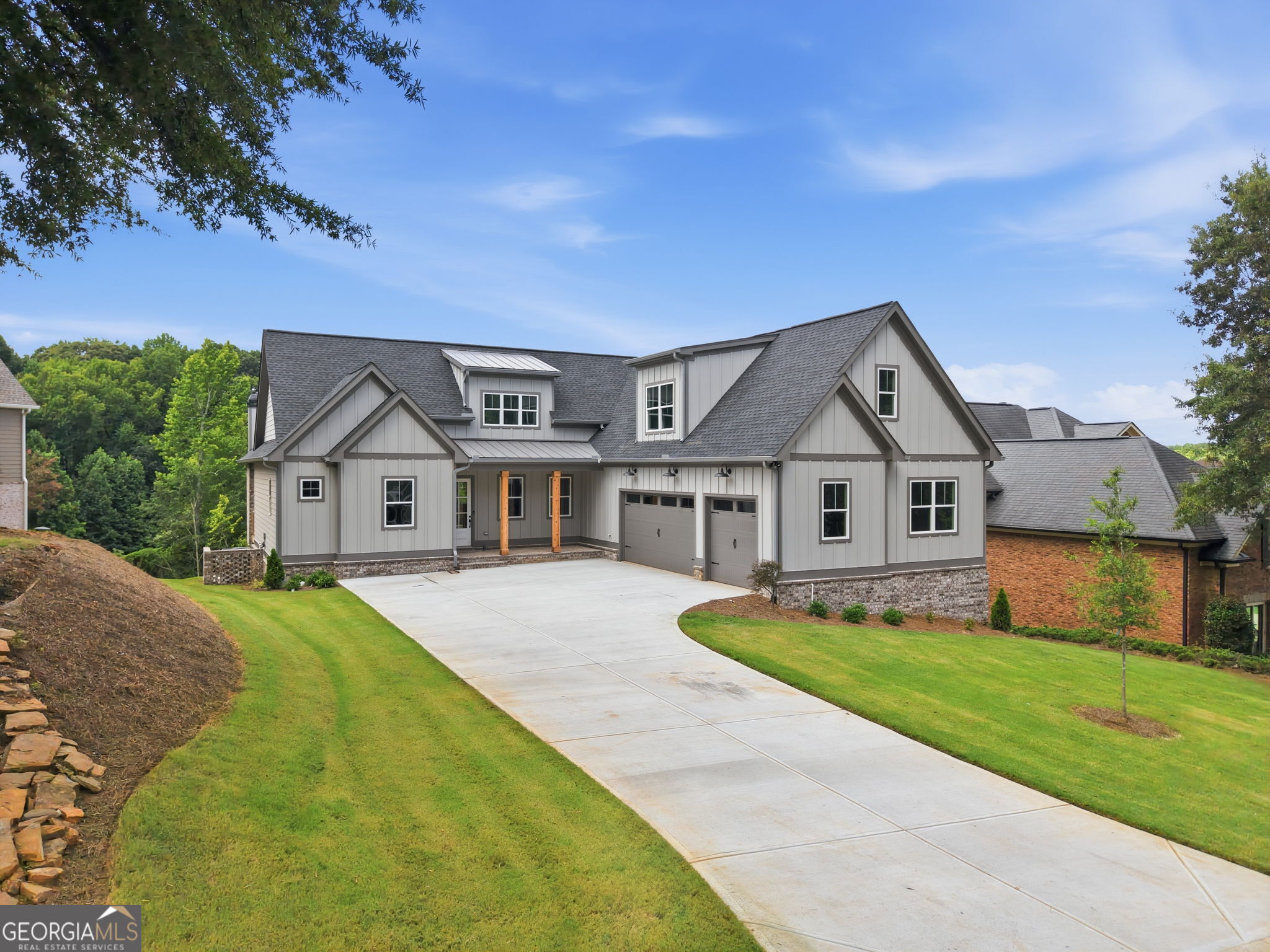 https://www.traditionsofbraseltonhomes.com/wp-content/uploads/mls/photos/10762657/10762657-1.jpg